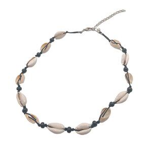 Cowrie Shell Bead Necklace 17” Handmade 90s Surfer Beach Boho Coastal Hawaii